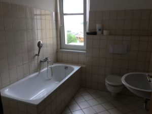 bad-mit-wanne